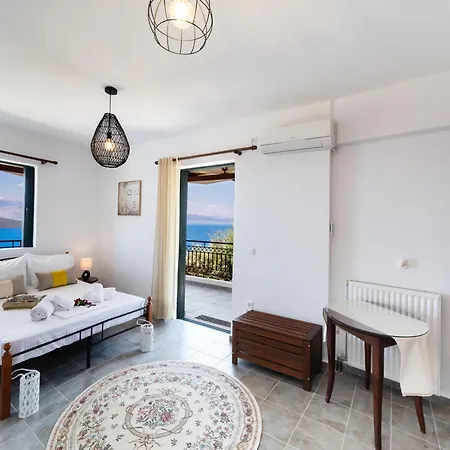 Avra Maria Lefkada * Nikiana